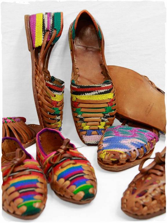 Sandales ethniques
